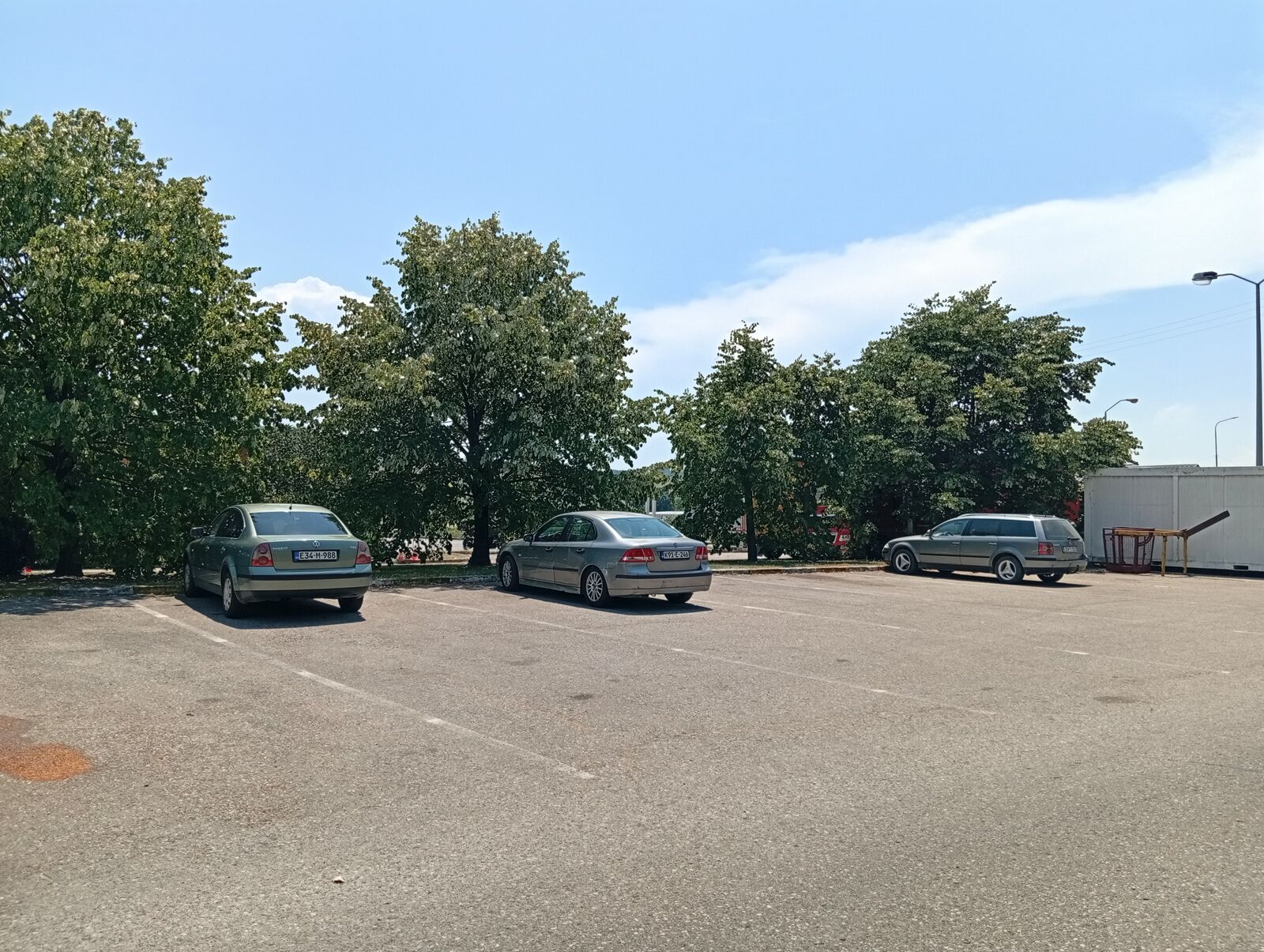 Open lot with larger oversized bays